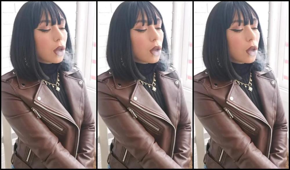 Queen Kinkerbell Nicknamed Kinkerbell23 Onlyfans Not One Cigarette Not Two But Three Delicious Strong Malboro Reds One After The Other