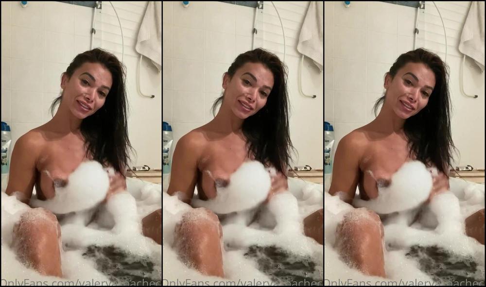 Valerya Pacheco 2533234496 07 23 2022 Bath Time