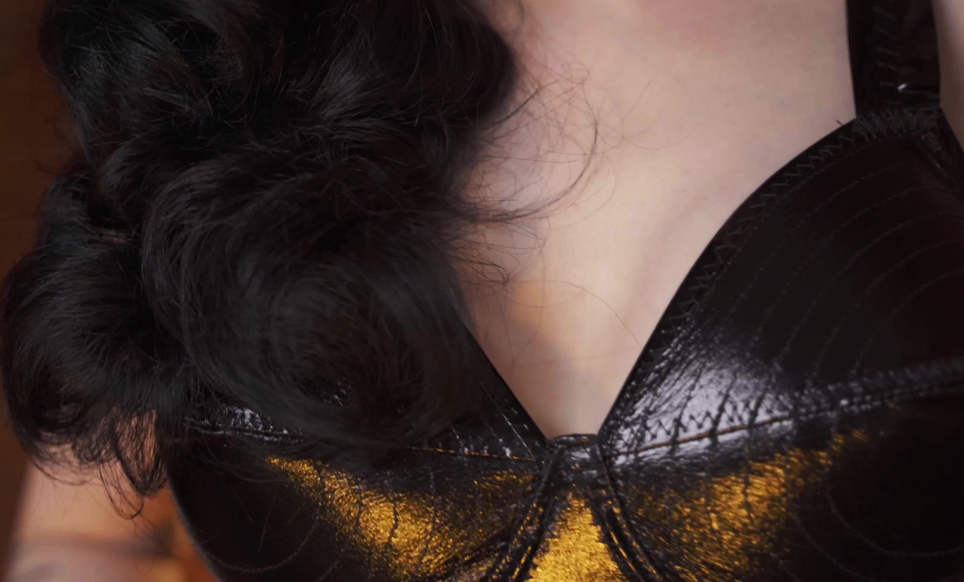 Leather, Leather Fetish, POV, Strip Tease, Striptease pov-striptease-for-a-slave ManyVids