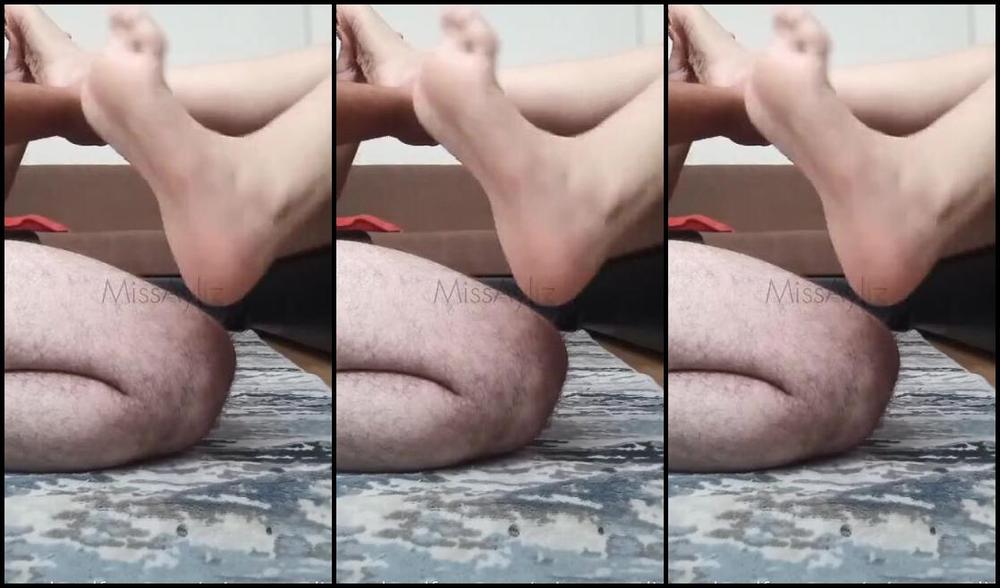 Mistress Ayliz Feetworship Loyalfans