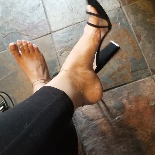 Loveher Toes Nicknamed Loveher Toes Onlyfans Video 8002