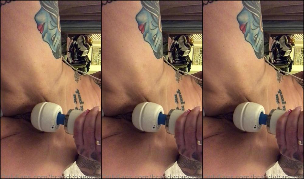 Brandybangsxxx Watch My Entire Body Tremble On My Coffee Table