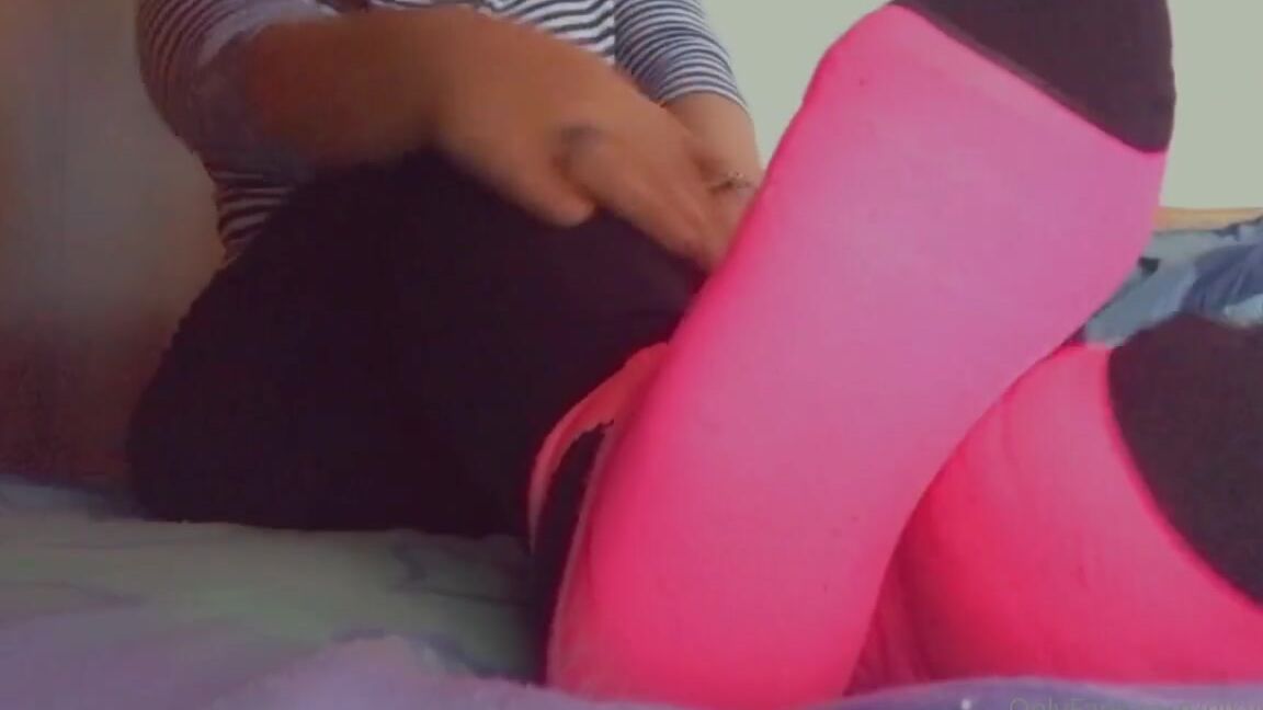 Nikykikka Nicknamed Nikykikka Foot Fetish 09 18 2022 Onlyfans Video Are You Happy To See My Feet