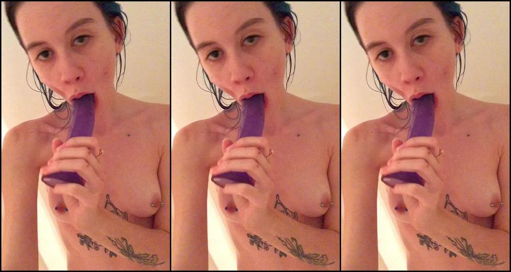 Spaceybabe Heressss The Video Of Me Gagging And Fucking On A Dil