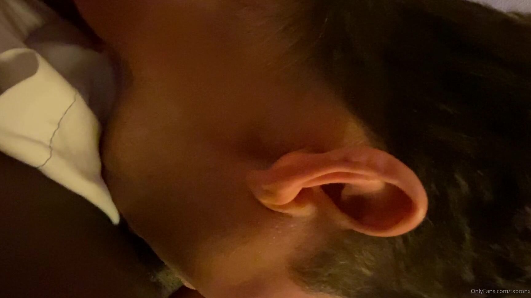 tsbronx-28-03-2020-198860502-deal-or-no-deal-blowjob-