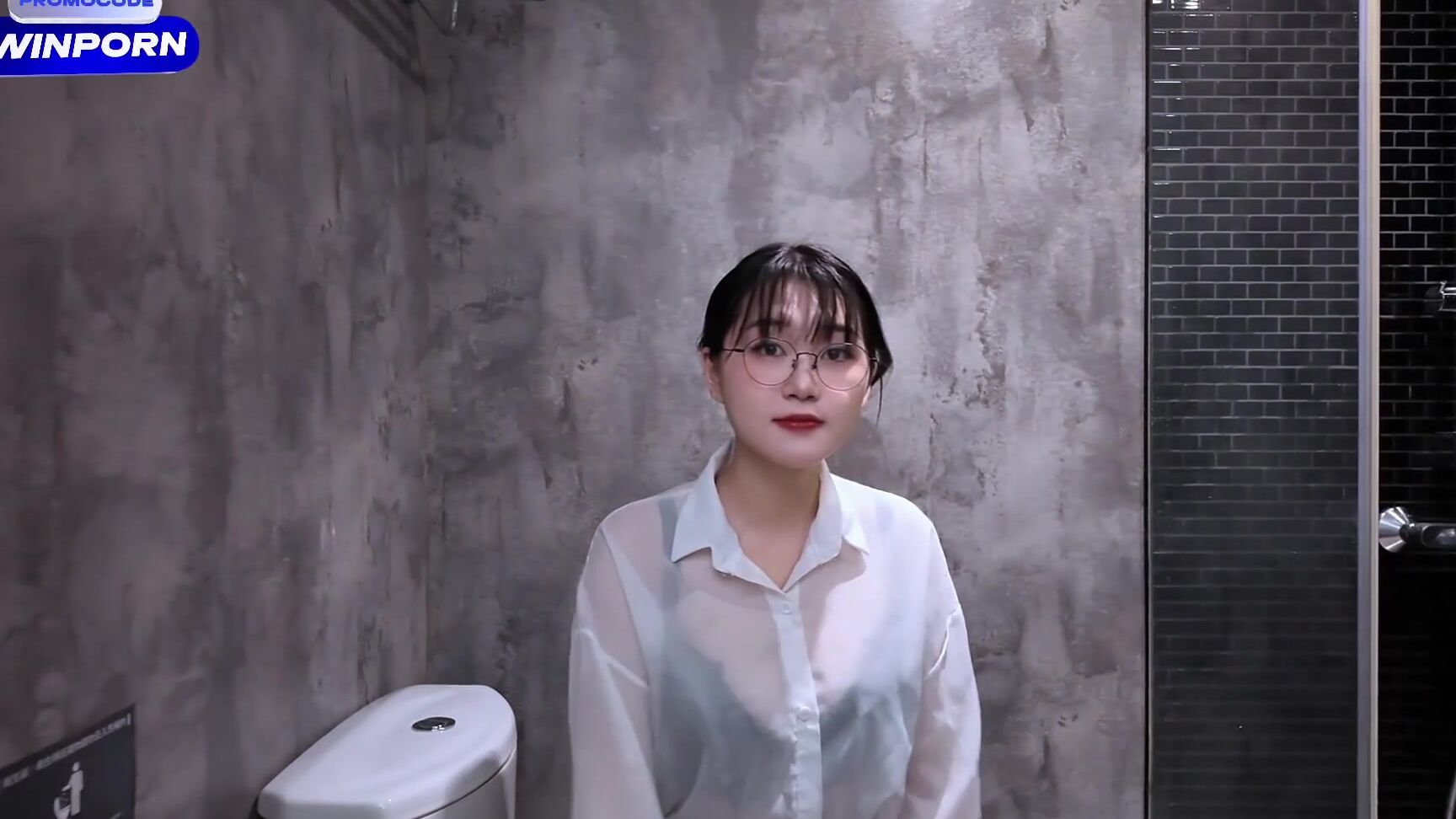 "Wei Qiaoan" Big Tits, Dildo, All Sex Wei in the company bathroom with a huge cock fucking into a tender pussy SiteRip