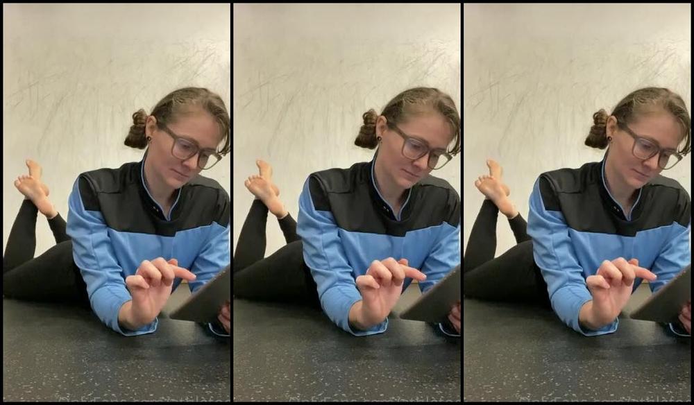 Athletoes Nicknamed Athletoes Onlyfans Reviewing My Notes For The Mission Brief