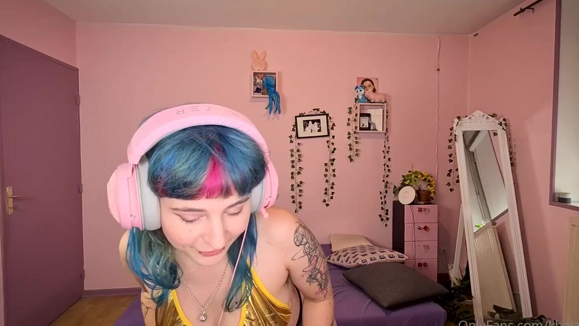 Khalamite Nicknamed Khalamite Onlyfans Vido Trs Spciale Aujourdhui Jai Voulu Essayer Quelque Chose De Nouveau Et Qui Me Plait Normm