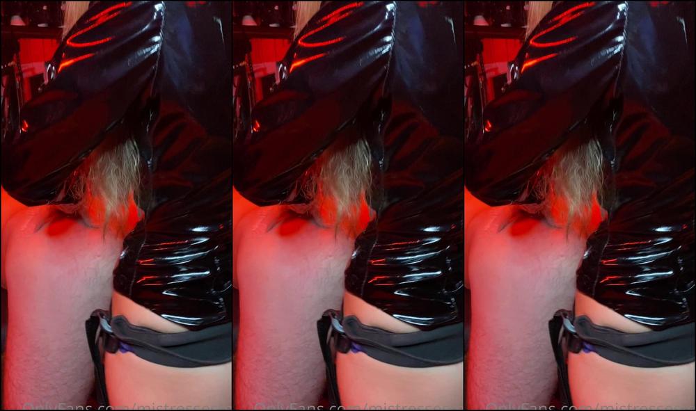 Mistresselliana I M Replying To All Dms Vip Club First Then