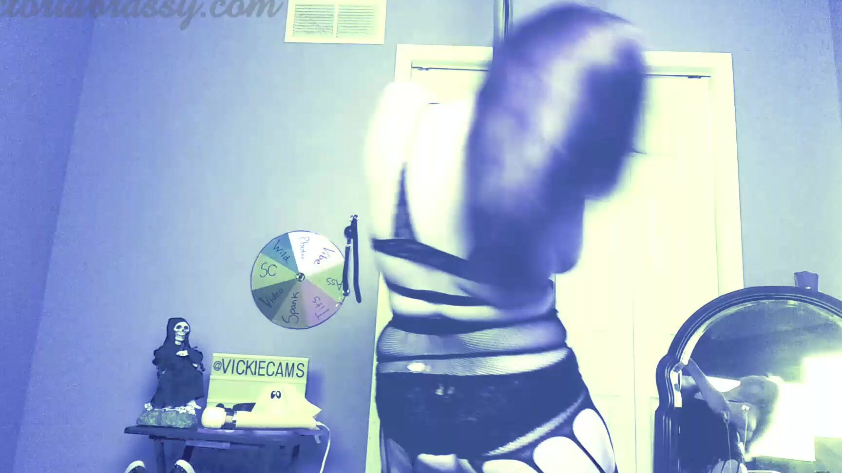 Victoria Brassy My First Pole Dance