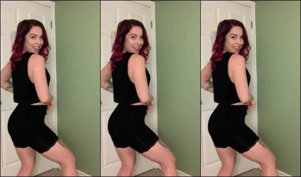 Graciehaze A Little Throwback For This Music Monday Enjoy One Of My Fav High School Tunes Teenagers