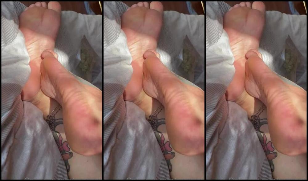 Servingbarefeet Aka Servingfet Onlyfans Morninggggt Boys