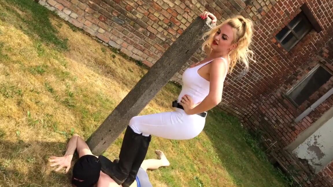 Misssuzannamax A Sunday Evening Treat For You To Enjoy As We Get Ready For Another Wonderful Week It Wil