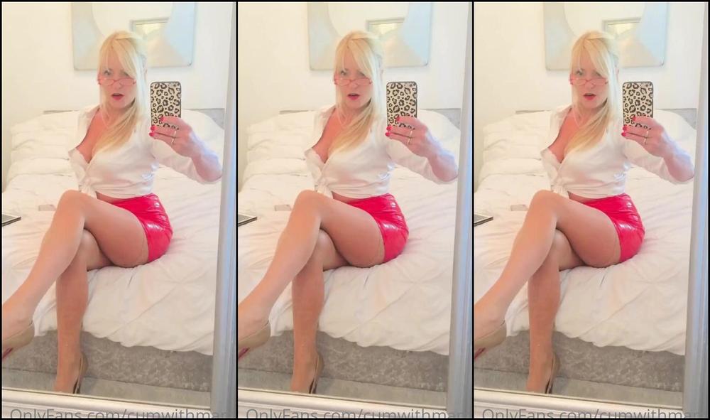 Hannahsmith40 1422932321 12 11 2020 Do You Love Milfs Go And Subscribe To My Friend Shes A Filthy Blonde Milf Slutty