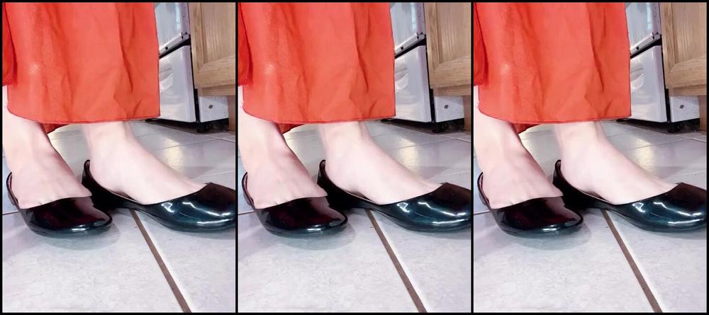 Snowpriness Onlyfans Extremely Toe Movement Inside Flats Can You Even Handle It Turn On Your Volume