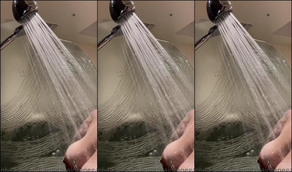 Amermaidrenegade 2203968040 08 26 2021 It S Almost Friday