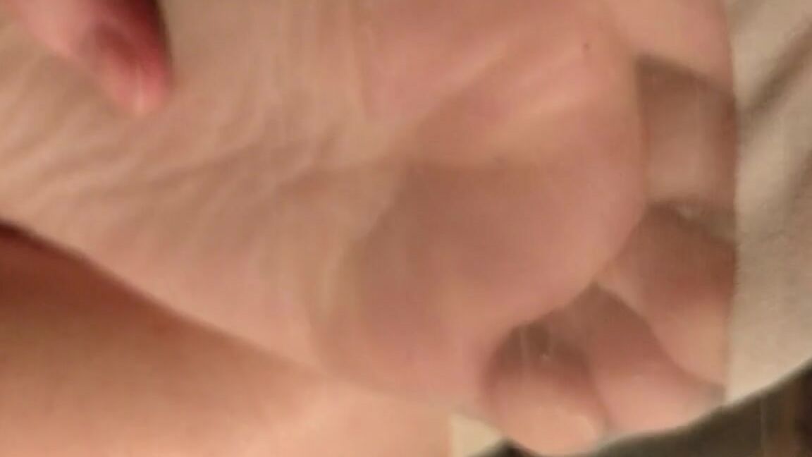 Frejas Submissive Feet Nicknamed Frejassubmissivefeet Onlyfans Very Smelly Nylon Stockings Dirty Feet Day 3