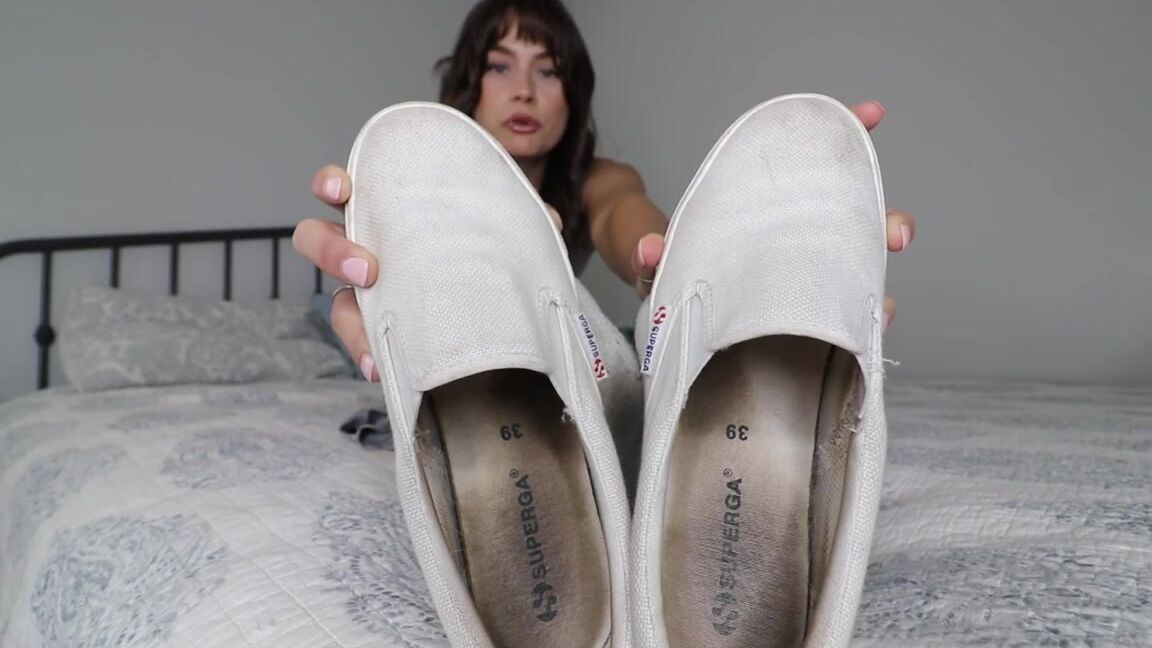 Ivorysoles Onlyfans 07 14 2024 Ivorys Sweaty Feet Worship Its Been Too Long Since You Have Sat At My Sweaty Feetp