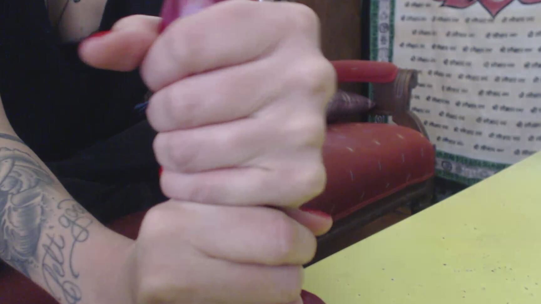 Lexdollface Finger Squeeze On Dildo