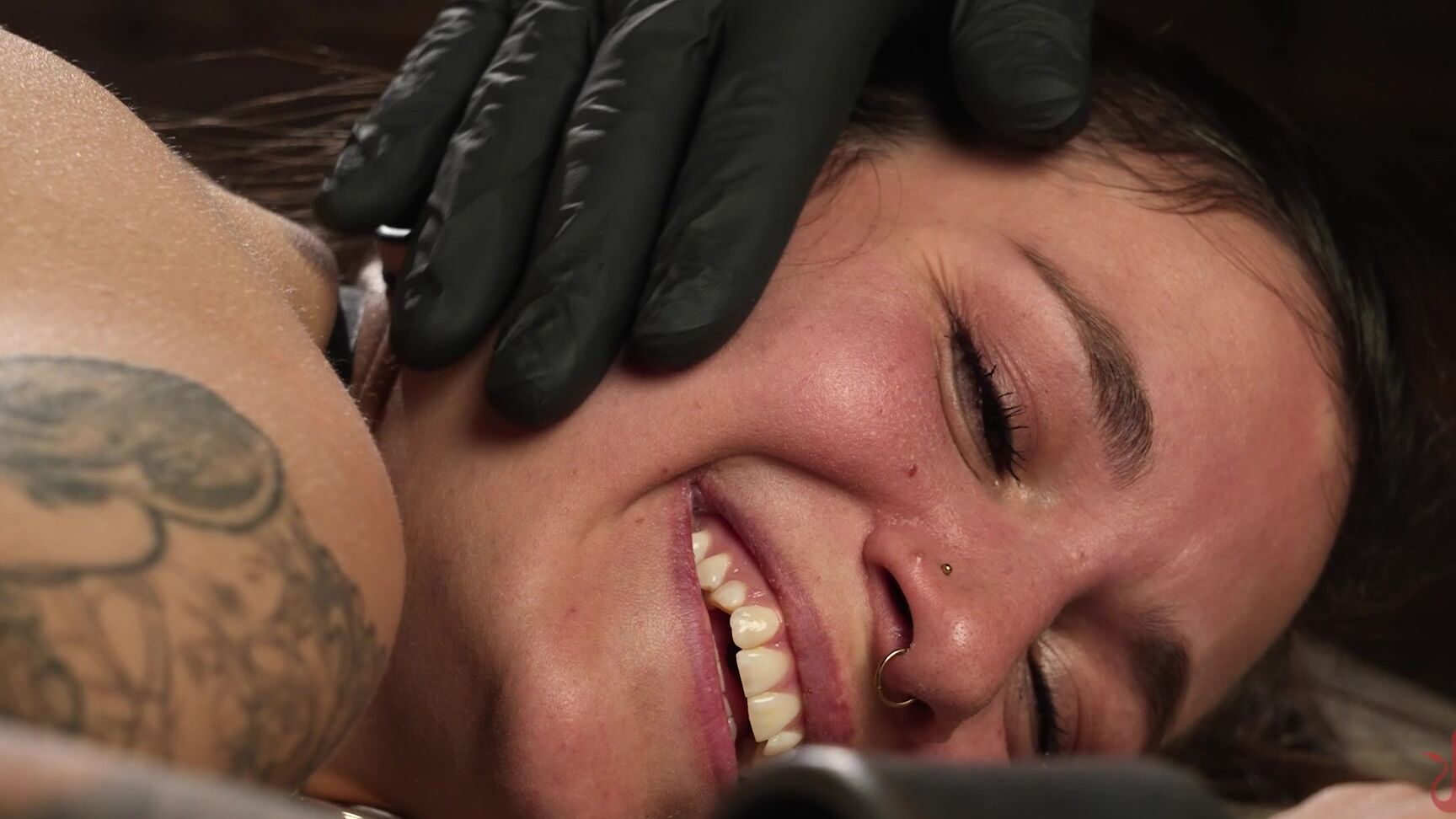 "The Pope, Luna Lovely" BDSM, Bondage, Clothespins, Zapper, Ball Gag, Flogging, Dildo, Vibrator, Fingering Luna Lovely - Tears Of Suffering Kink.com