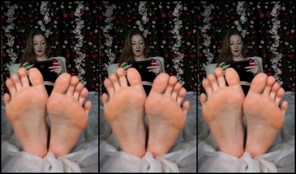 Xomistressmandi Onlyfans I Filmed My First Ignore Video And I Couldnt Decide Which One I Liked More So I Just Posted Both 2