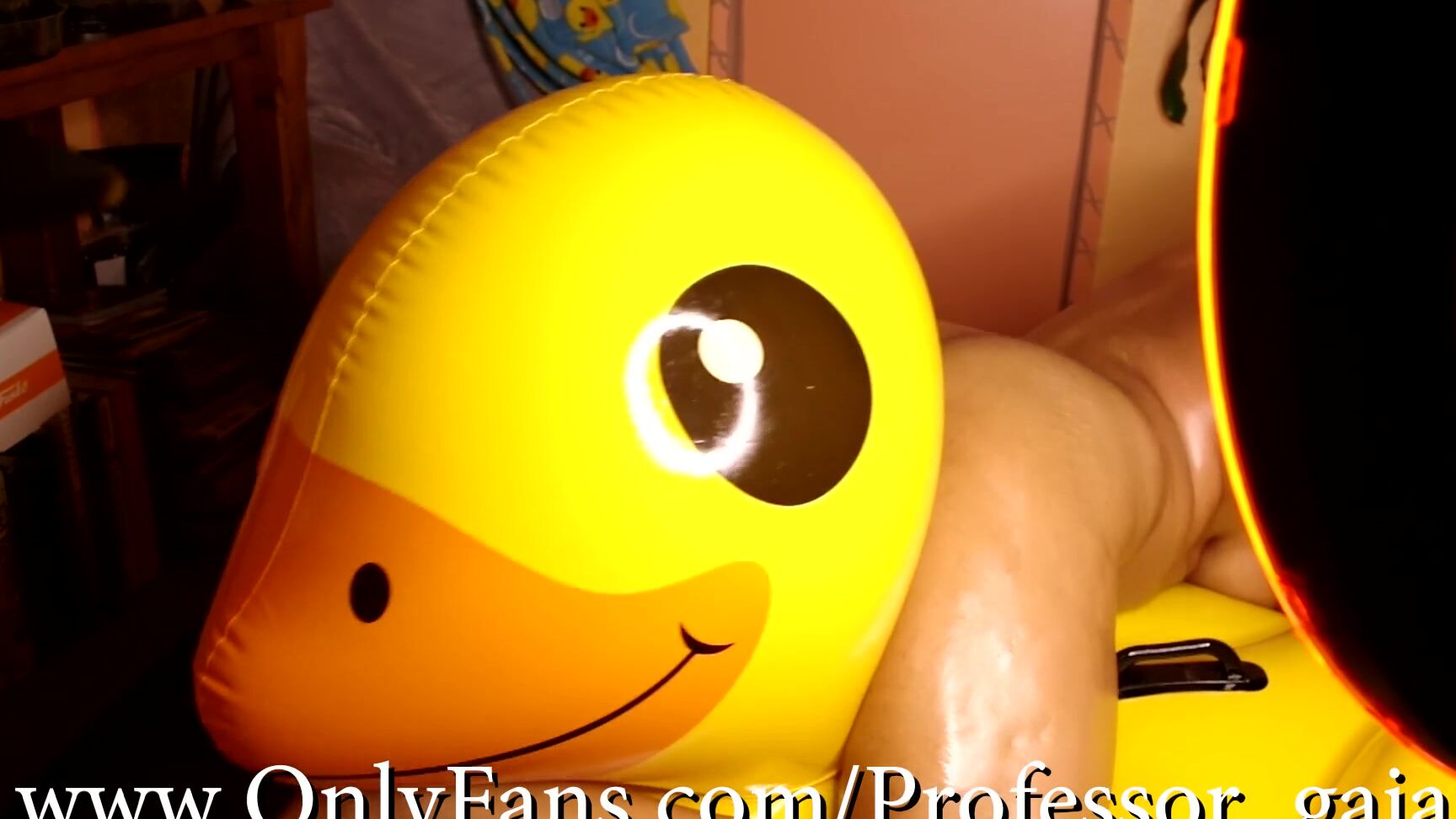 "Professor GAIA" Adult Toys, Masturbate, Kink, Big Boobs, Oil Massage, Oil, Oiled Ass, Oiled Up, Oiled Anal, Huge Oiled Tits, Inflatable Doll, Pool Float, Floatie, Pillow Humping, Humping Masturbation, Blackpornmatters, Suggest Professor GAIA Cam Gir