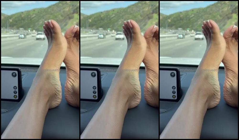 Queen Ri Nicknamed Solequeenri 03 28 2025 Onlyfans Video Asmr Pretty Soles On The Dash Toe Prints On Windshield