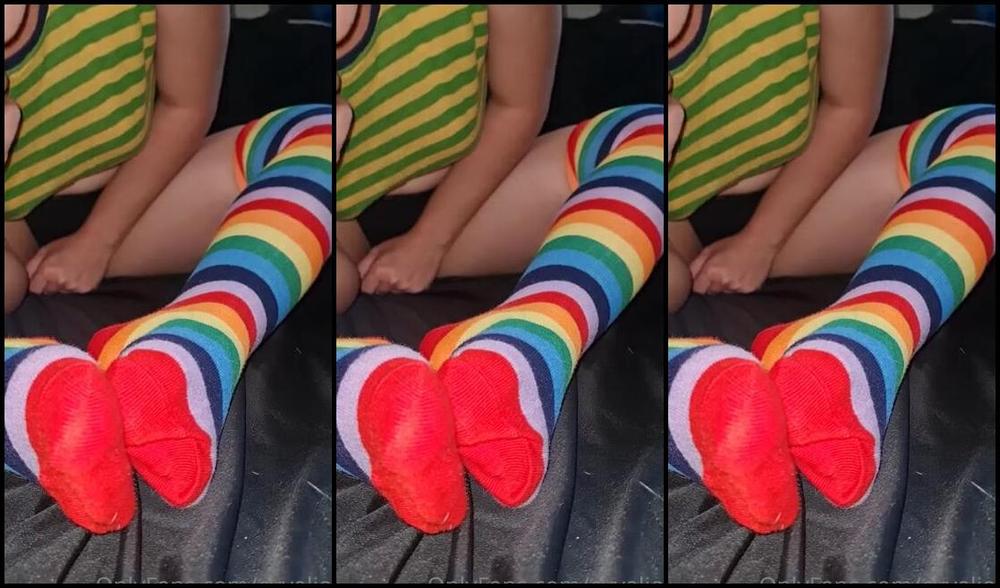 Evvalion Nicknamed Evvalion 01 31 2021 Onlyfans Video Socks Off Foot Selfworship