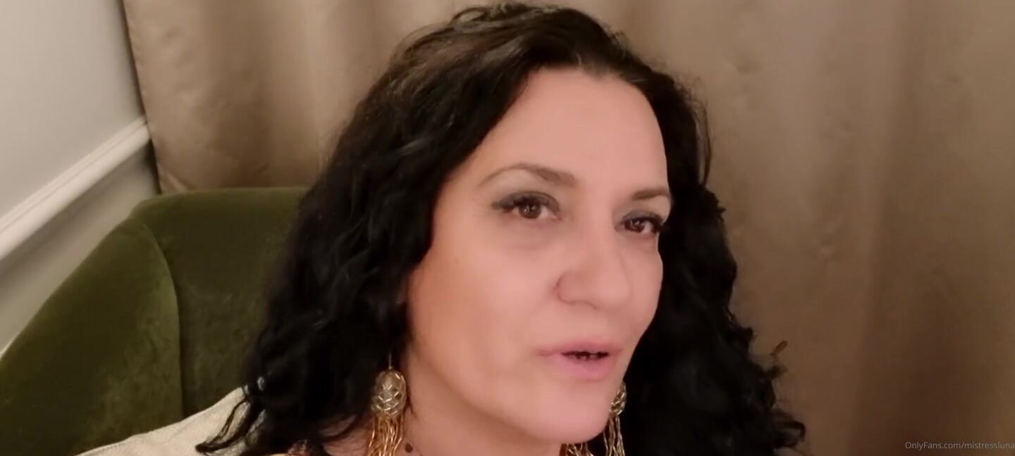 Mistressluna Onlyfans Ill Spend Few Days With My Slave Ill Use Him A Lot And Film For You Mistressluna Mimifaith