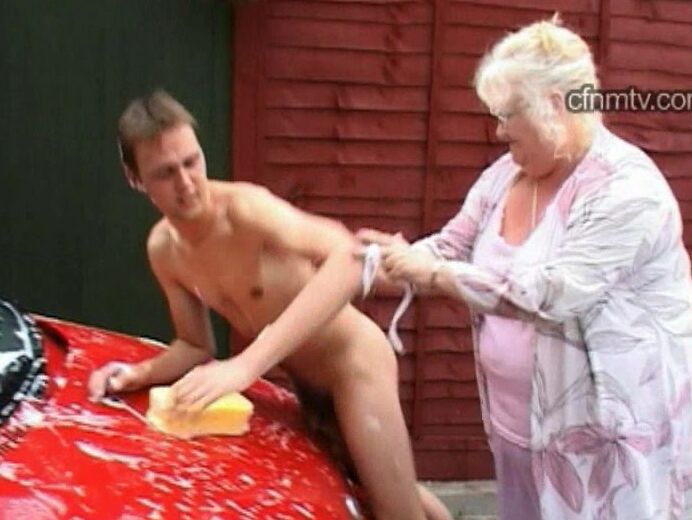 Cfnm Tv Stdunstans Soap 4