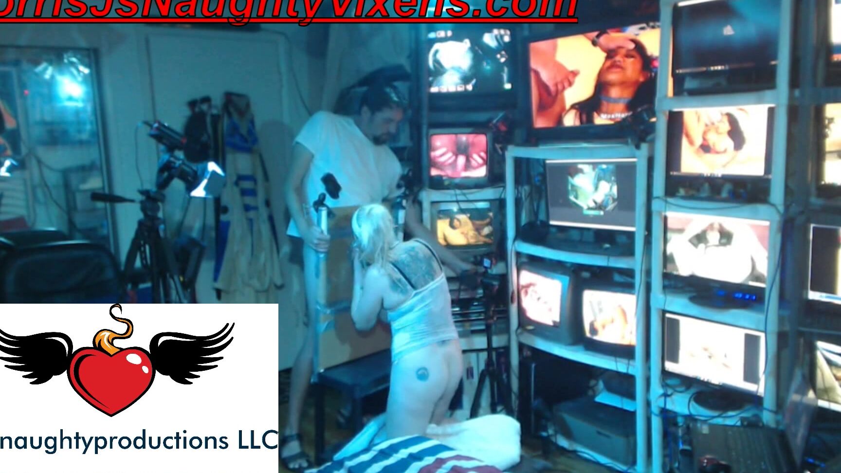 "nmjnaughtyvixens" adulttheater, ballsuckinglicking, blowjob, cuminmouth, gloryhole adult theater gloryhole BJ by the maid manyvids