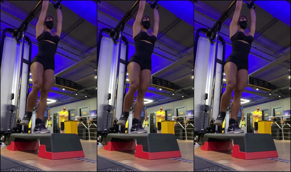 Priscilaaraujo 2132907384 06 11 2021 Friday Is A Day Of Mess But When You Wake Up It S Hard Training Shall We