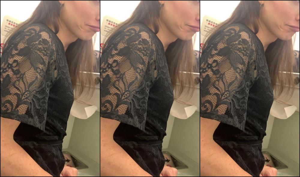 Damazonia I Brought Nataliemars In The Plane S T Ilet For Some Sneaky Fun Does It Count As For T