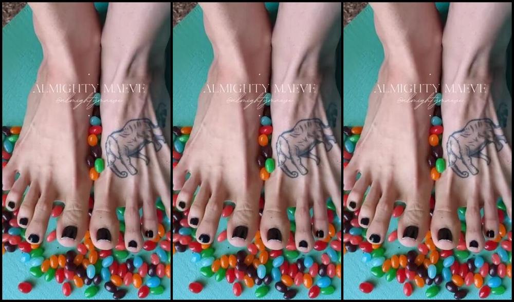 Almighty Maeve Nicknamed Almightymaeve 03 31 2024 Onlyfans Video Something So Fun About Feeling Them Onunder My Feet