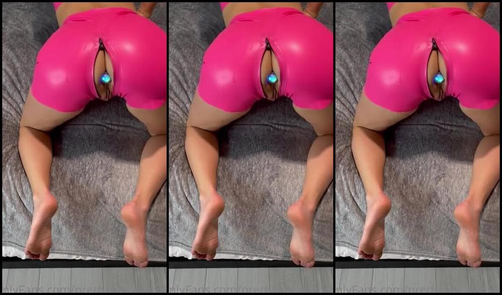 Pretty In Pink Nicknamed Prettyinpinkxoxofficial Onlyfans Push To Start Plug Me In And Put A Big Cock Inside Me Probably My Favorite Activity Want