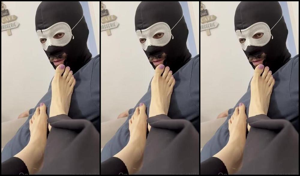 Deapistilla Nicknamed Deapistilla1 03 14 2023 Onlyfans Video Lo Umilio Negandogli Di Leccare Il Piede