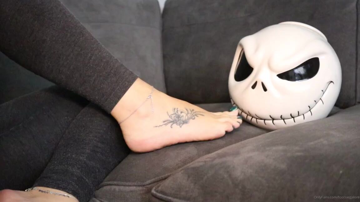 Footsiegalore Onlyfans Did You Know I Have A Thing For Jack Skellington He Looks Kinda Pleased To Be In This Position