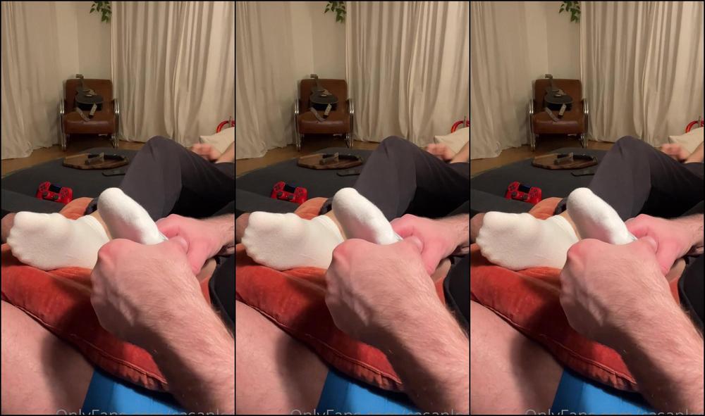 Casanlom A Little Foot Rub With Socks They Do