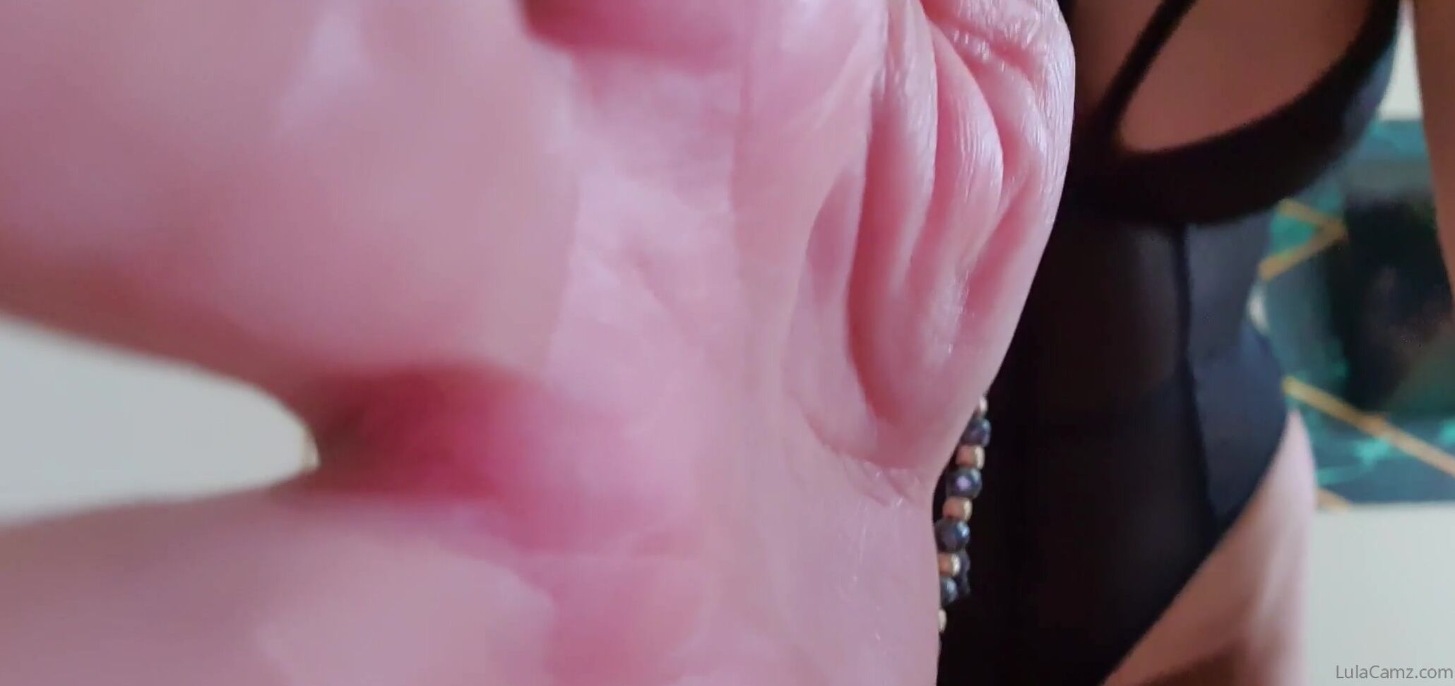 nextdoornurs3-12-12-2020-1435882867-fantasies-come-true-all-tips-receives-in-private