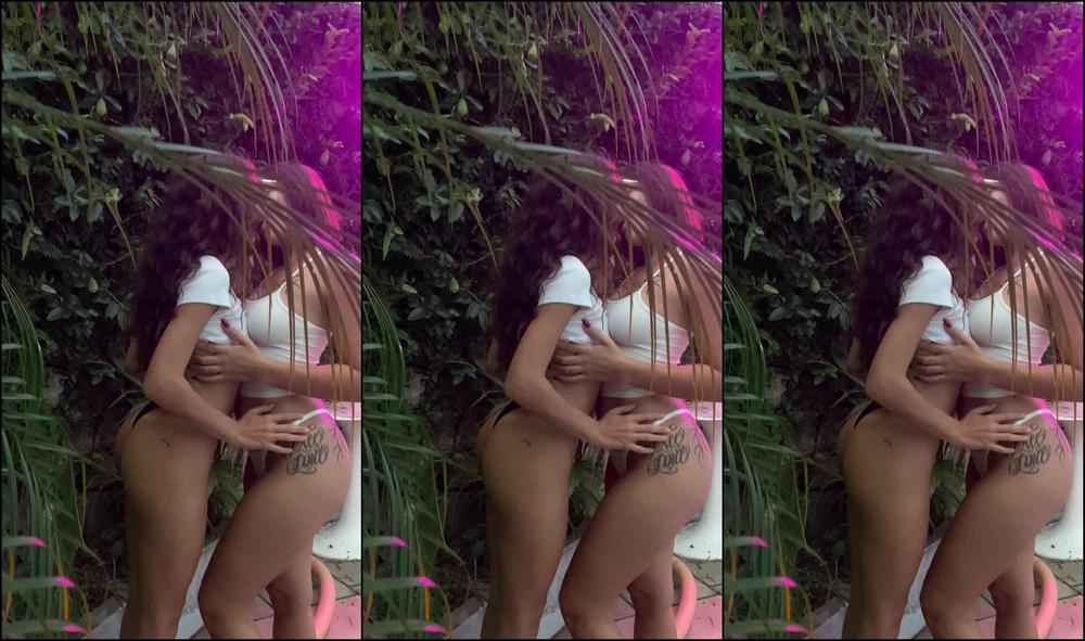 Lalirobertson 3291671421 04 24 2024 She Knows How To Turn Me On