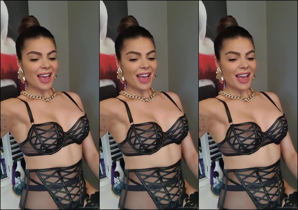 Goddess Domdeluxury 2020-06-12 Because I want all My fans and subscribers to enjoy the live chat ,I have decided ,together OnlyFans