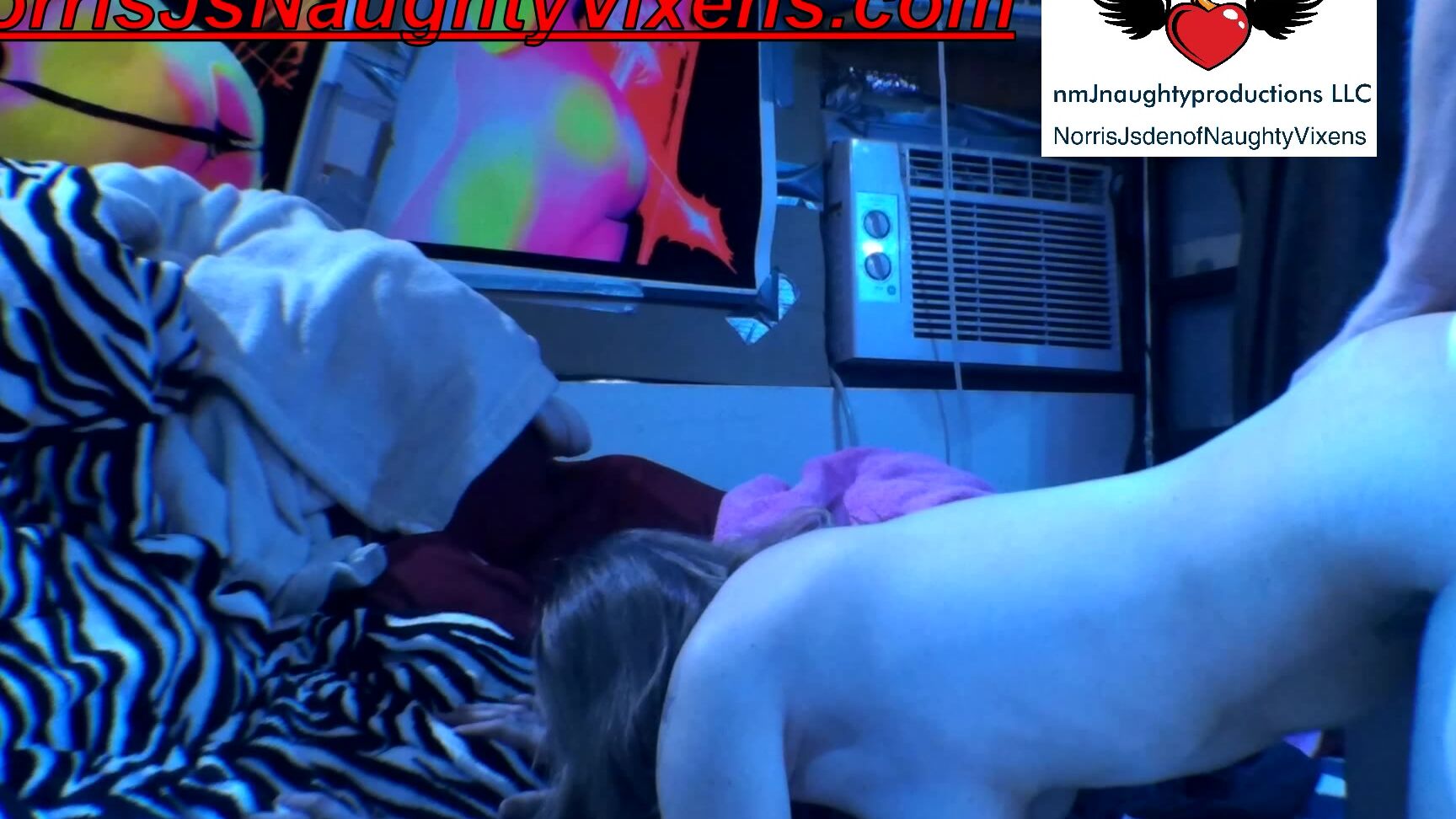 "nmjnaughtyvixens" adulttheater, ballsuckinglicking, blowjob, latina Me getting my balls licked manyvids