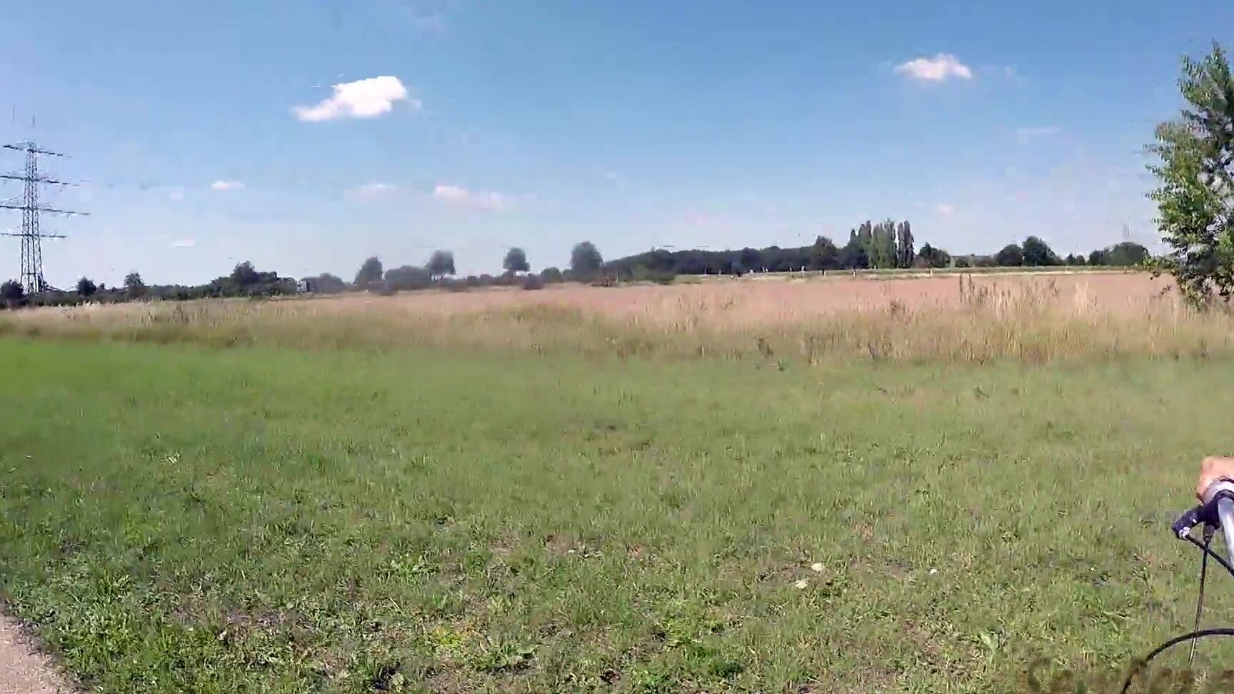 Public Outdoor, Booty Shaking, Big Ass, Bouncing Boobs, Short Shorts sexydea21 sexydea booty on tour ManyVids