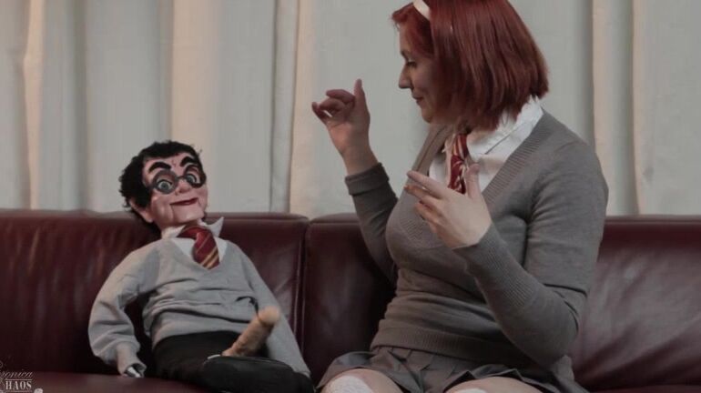 Cosplay, Erotic Magic, Fucking, Magic Control, Puppet Porn veronica chaos harry puppet and the red headed slut ManyVids