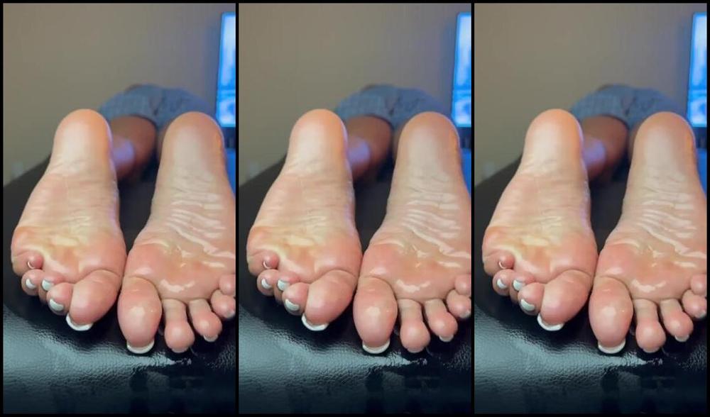 Zafeetllc Onlyfans Sexy Oily Soles And Wiggles