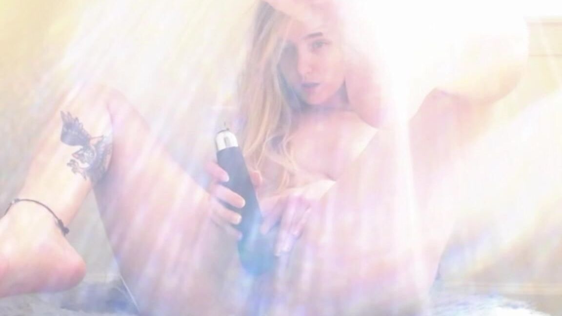 18 & 19 Yrs Old, Feet, Vibrator monica x sleepy sunshine cum ManyVids