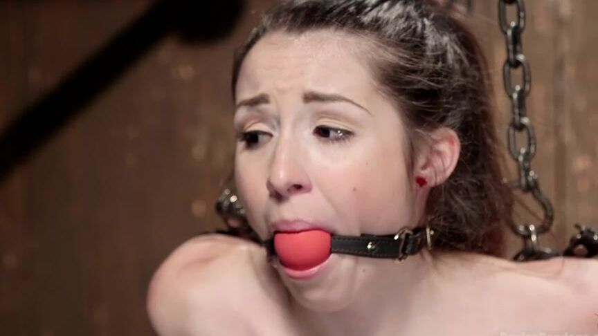 BDSM, Toys, Bondage Lola Foxx & Orlando. Shackled Submissive SiteRip