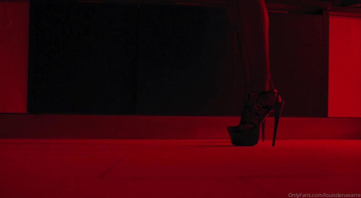 louisdenavarre-02-10-2019-66723428-dominate