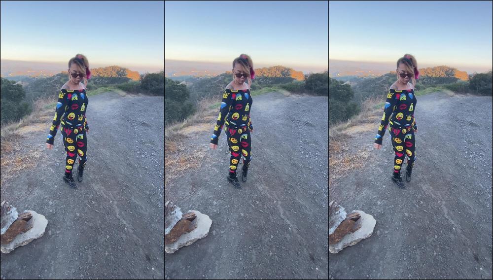 Kimberlychixxx P Ing In A Hole