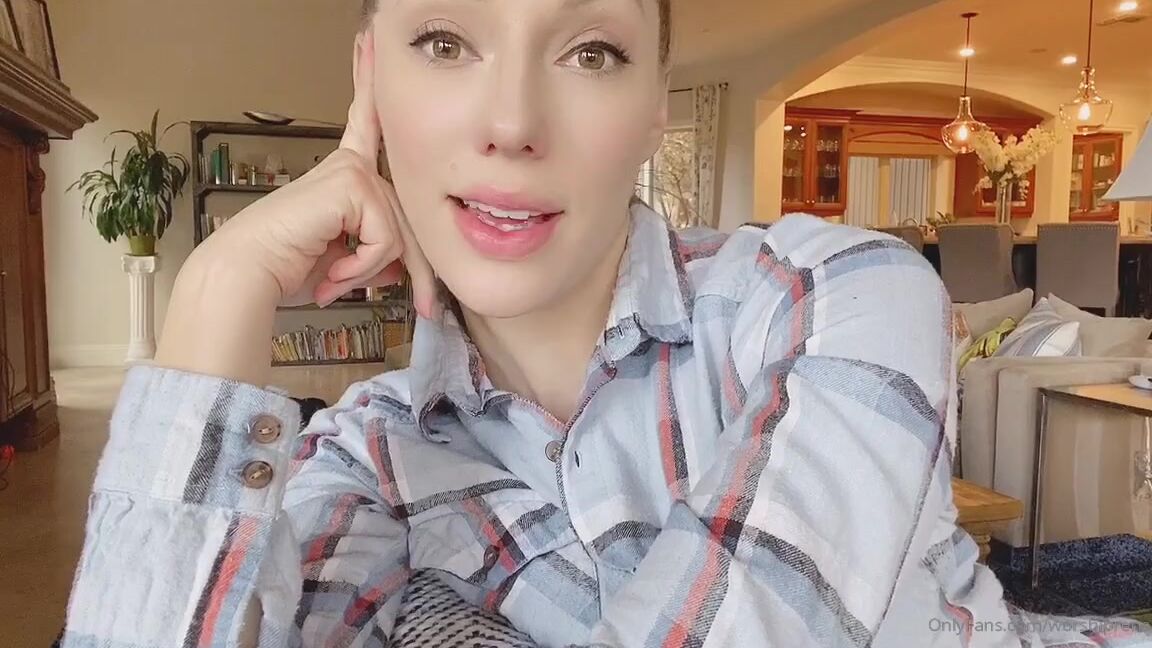 Princess Rene Aka Worshiprene Onlyfans Just Checking In W My Loyal Fans